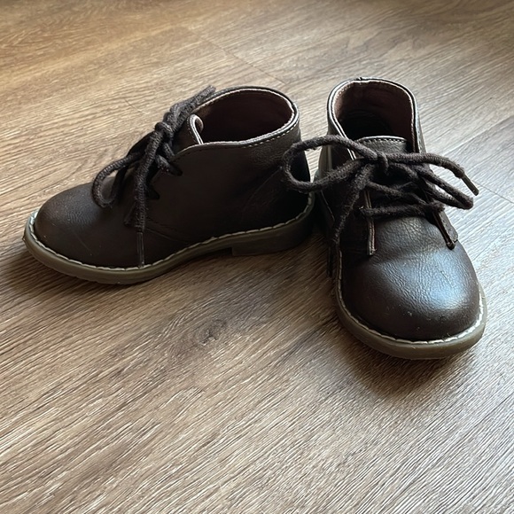 Boys’ Dress Shoes - Picture 2 of 6